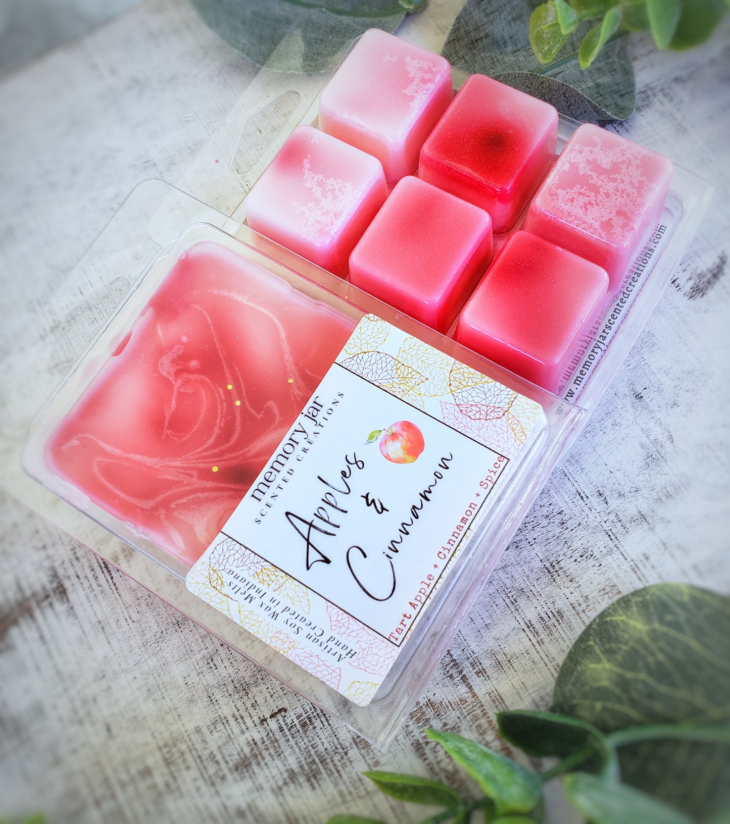 Apples & Cinnamon | Soy Wax Melt Clamshell | The Autumn Collection