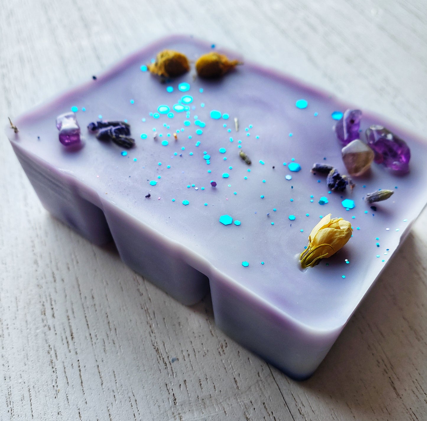 Dream Goddess | Amesthyst Crystals + Dried Chamomile Lavender & Jasmine Petals | 2.7oz Clamshell | Soy Wax Melts | The Nostalgia Collection