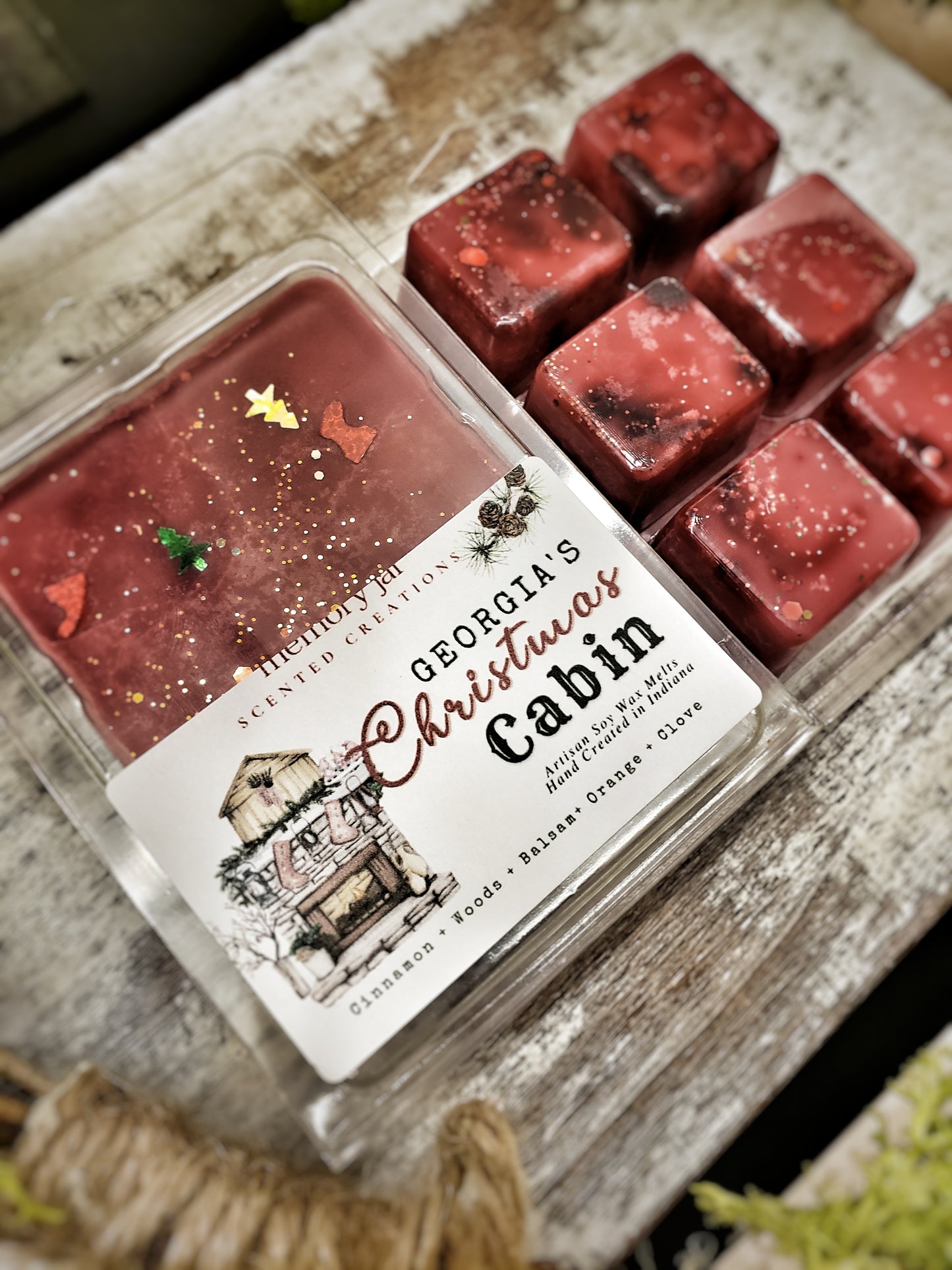 Georgia's Christmas Cabin Soy Wax Melts | Holiday Edition Clamshell