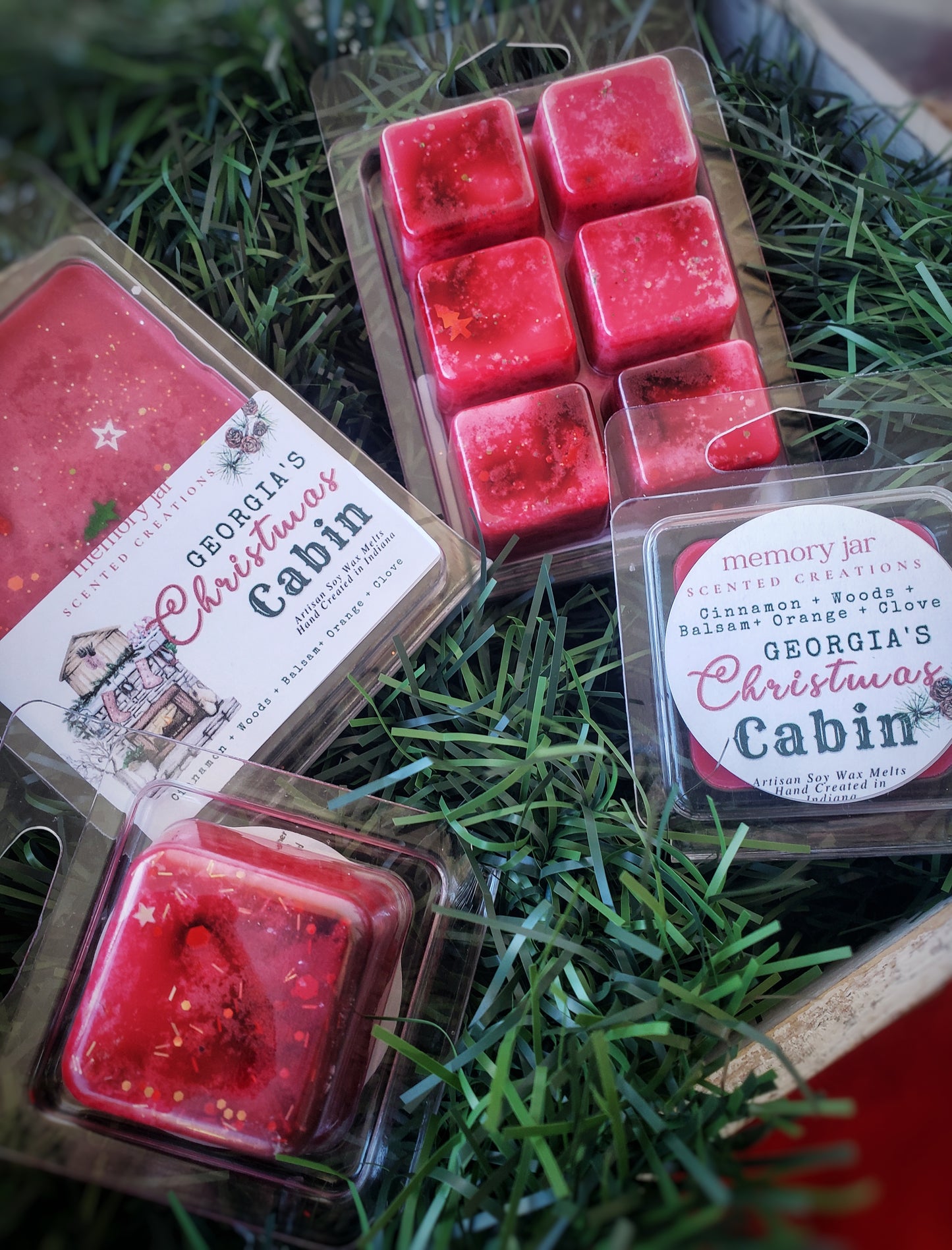 Georgia's Christmas Cabin Soy Wax Melts | Holiday Edition Clamshell