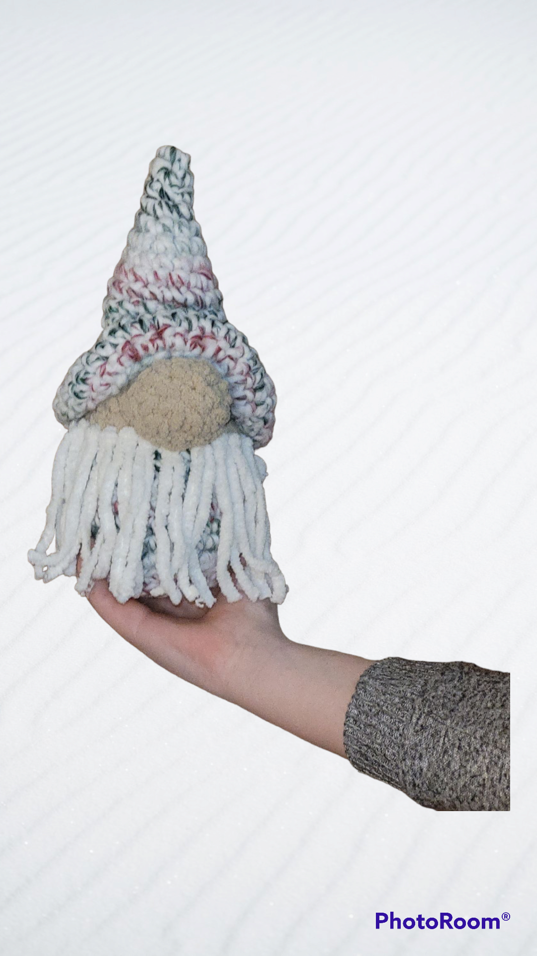 Gnome Winter Amigurumi | Home Decor by Hanging by a Thread