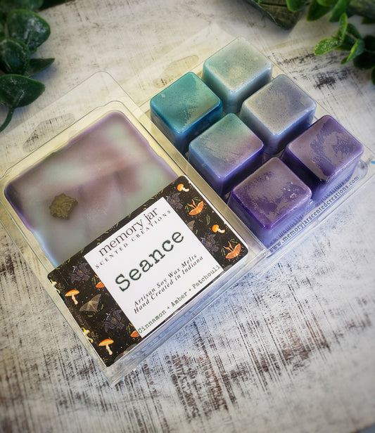 Seance | Soy Wax Melts Clamshell | The Spooky Collection